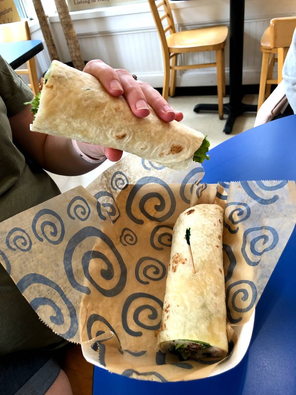 Roly Poly Sandwiches | restaurant | 114 Barnard St, Savannah, GA 31401, USA | 9122338222 OR +1 912-233-8222