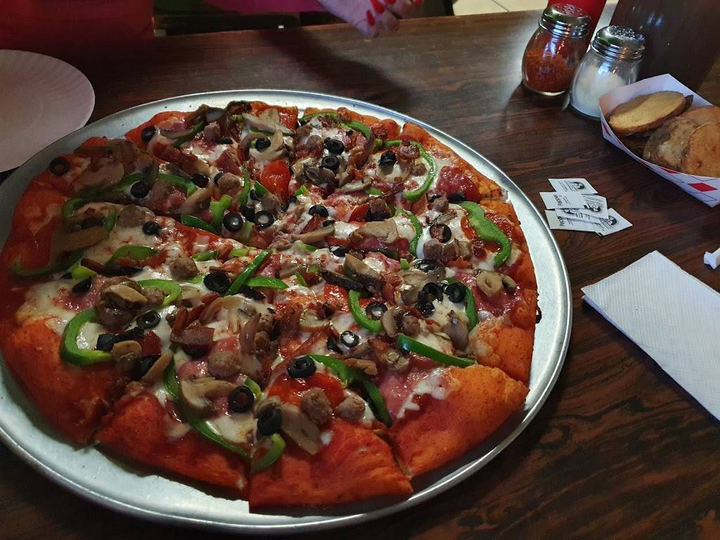 Pizzapollis | restaurant | 2081 N Grand Ave, Nogales, AZ 85621, USA | 5202810043 OR +1 520-281-0043