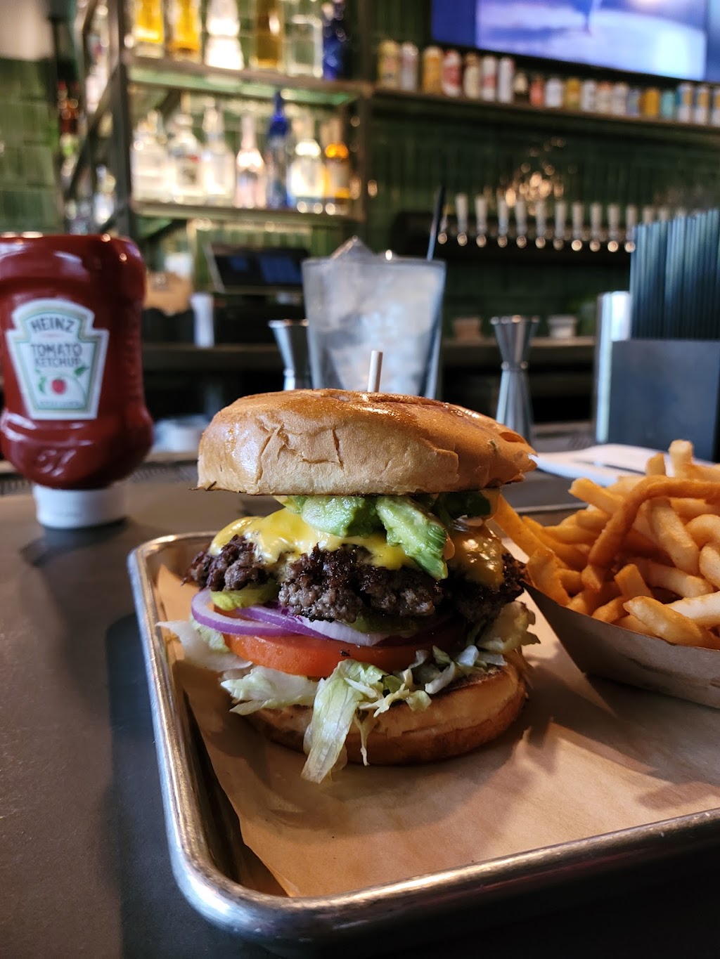 Mayers Garden | restaurant | 2422 N Henderson Ave, Dallas, TX 75206, USA | 9723734647 OR +1 972-373-4647