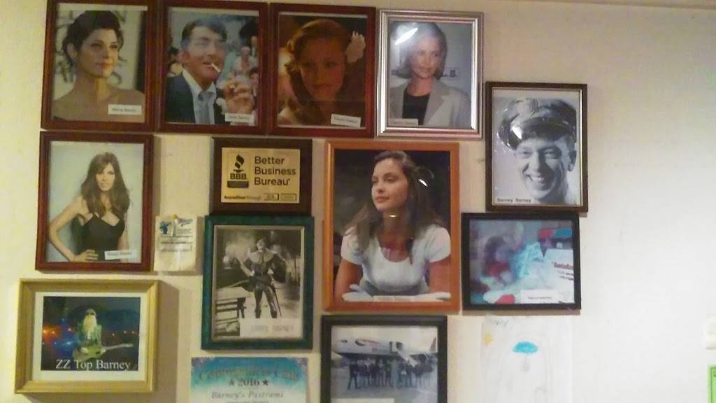 Barneys Pastrami | restaurant | 5130 Evergreen Way, Everett, WA 98203, USA | 4255833637 OR +1 425-583-3637