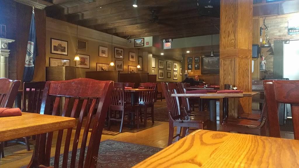 Dogwood Tavern | restaurant | 132 W Broad St, Falls Church, VA 22046, USA | 7032378333 OR +1 703-237-8333