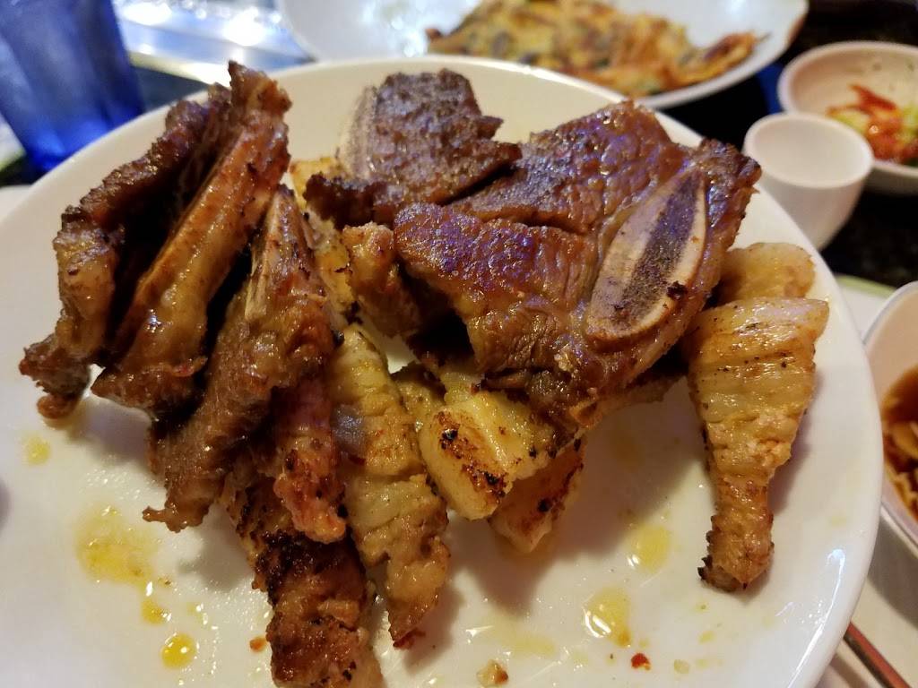 92 Town Korean BBQ Restaurant | restaurant | 243 W Golf Rd, Schaumburg, IL 60195, USA | 8475191717 OR +1 847-519-1717