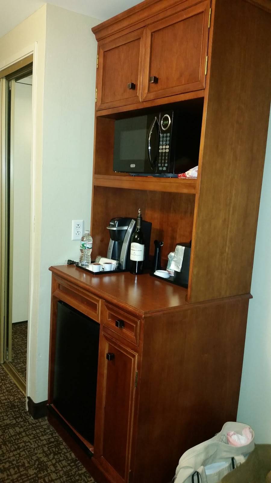 Great American Grill | restaurant | Dover, NJ 07801, USA | 9733280600 OR +1 973-328-0600