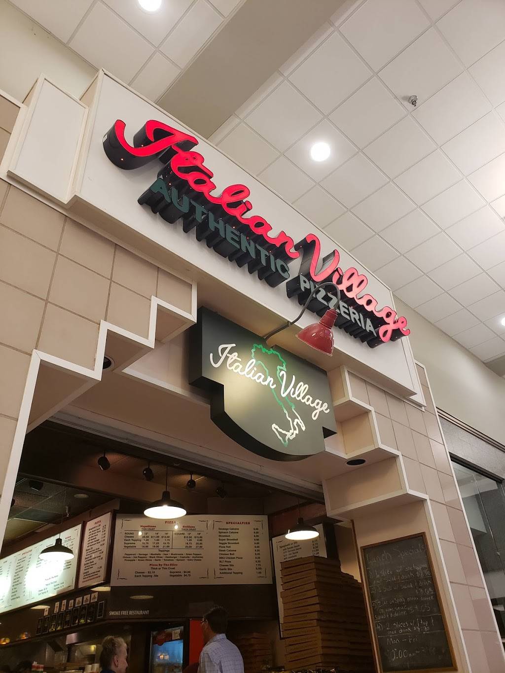 Italian Village | restaurant | 2101 Fort Henry Dr #48, Kingsport, TN 37664, USA | 4232477391 OR +1 423-247-7391