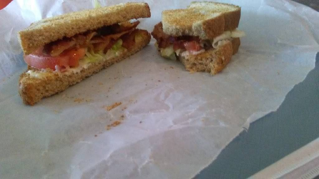 Mrs Bs Pizza | restaurant | 606 E Main St, Luray, VA 22835, USA | 5407437161 OR +1 540-743-7161