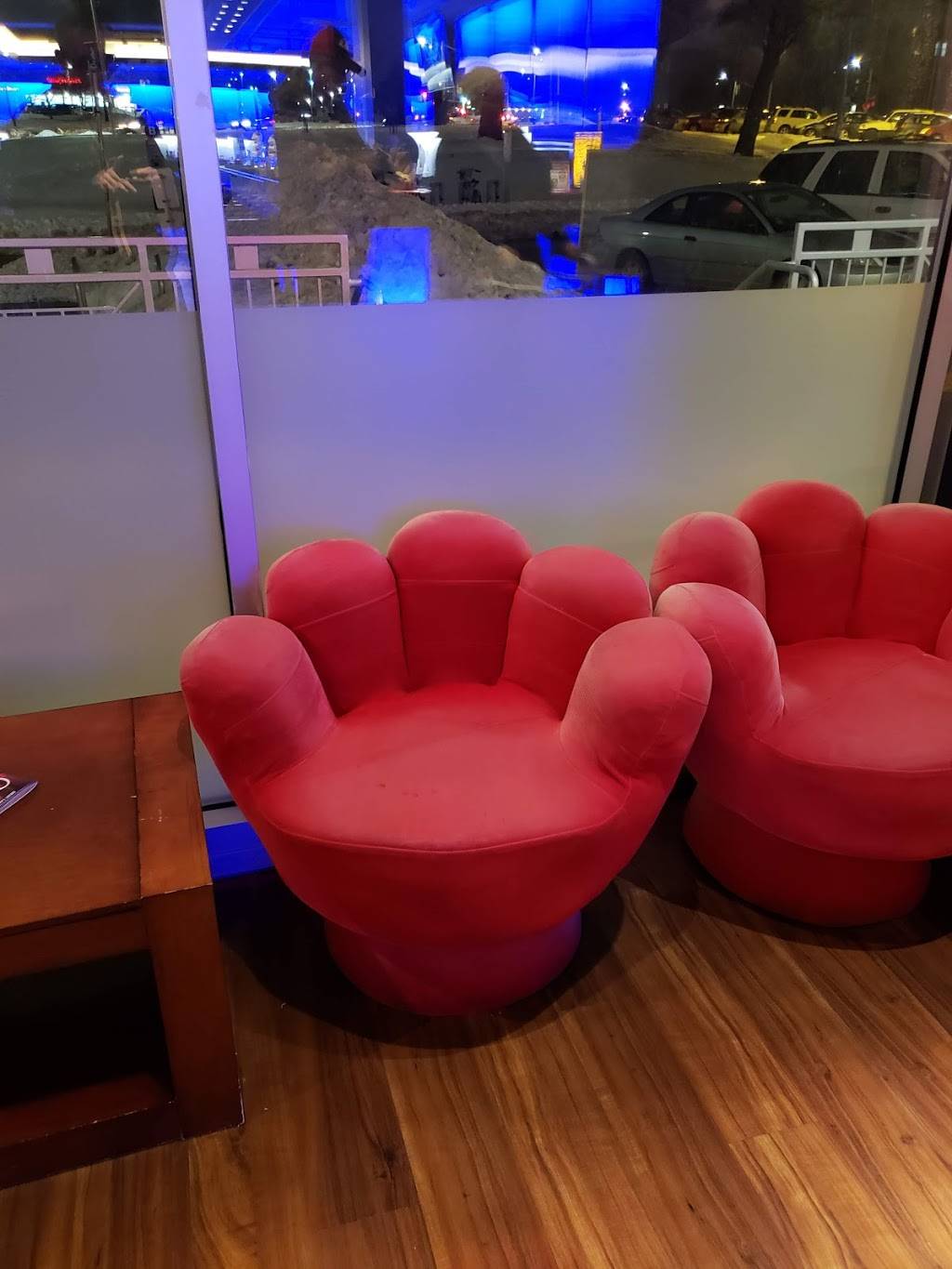 Haiku | restaurant | 1315 31st St, Des Moines, IA 50311, USA | 5152776704 OR +1 515-277-6704