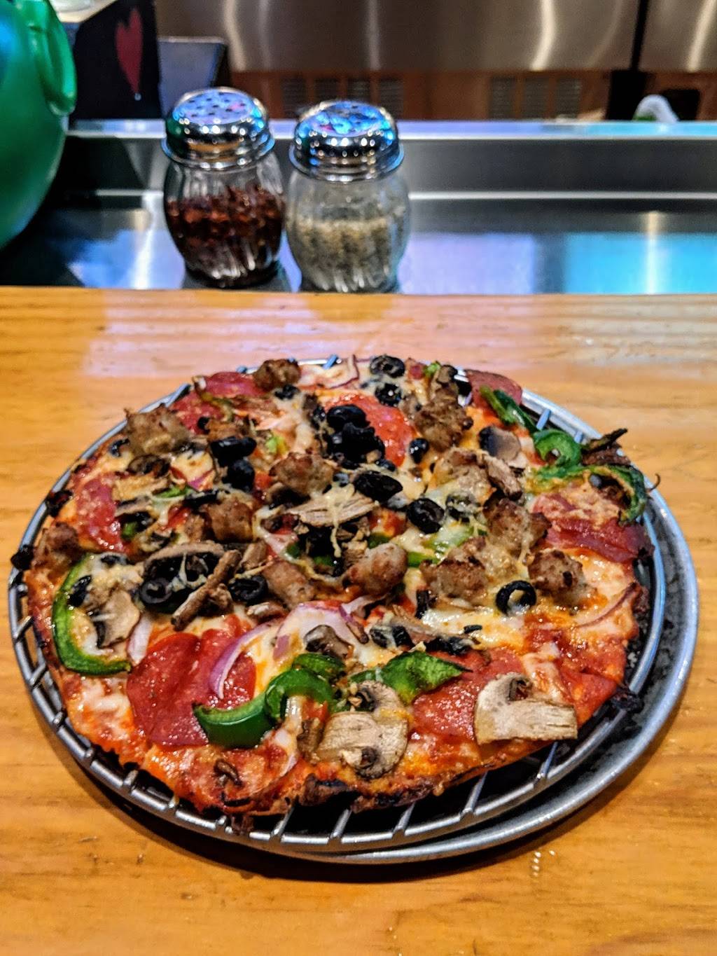 Old Chicago | restaurant | 440 Cool Springs Blvd, Franklin, TN 37067, USA | 6152248380 OR +1 615-224-8380