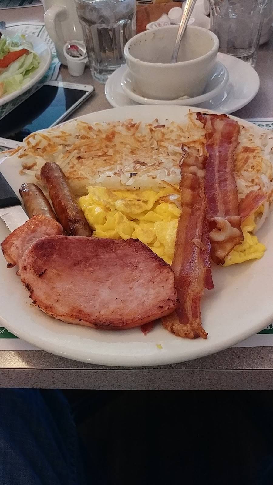 Denvers Restaurant | restaurant | 14710 S Western Ave, Posen, IL 60469, USA | 7083852290 OR +1 708-385-2290