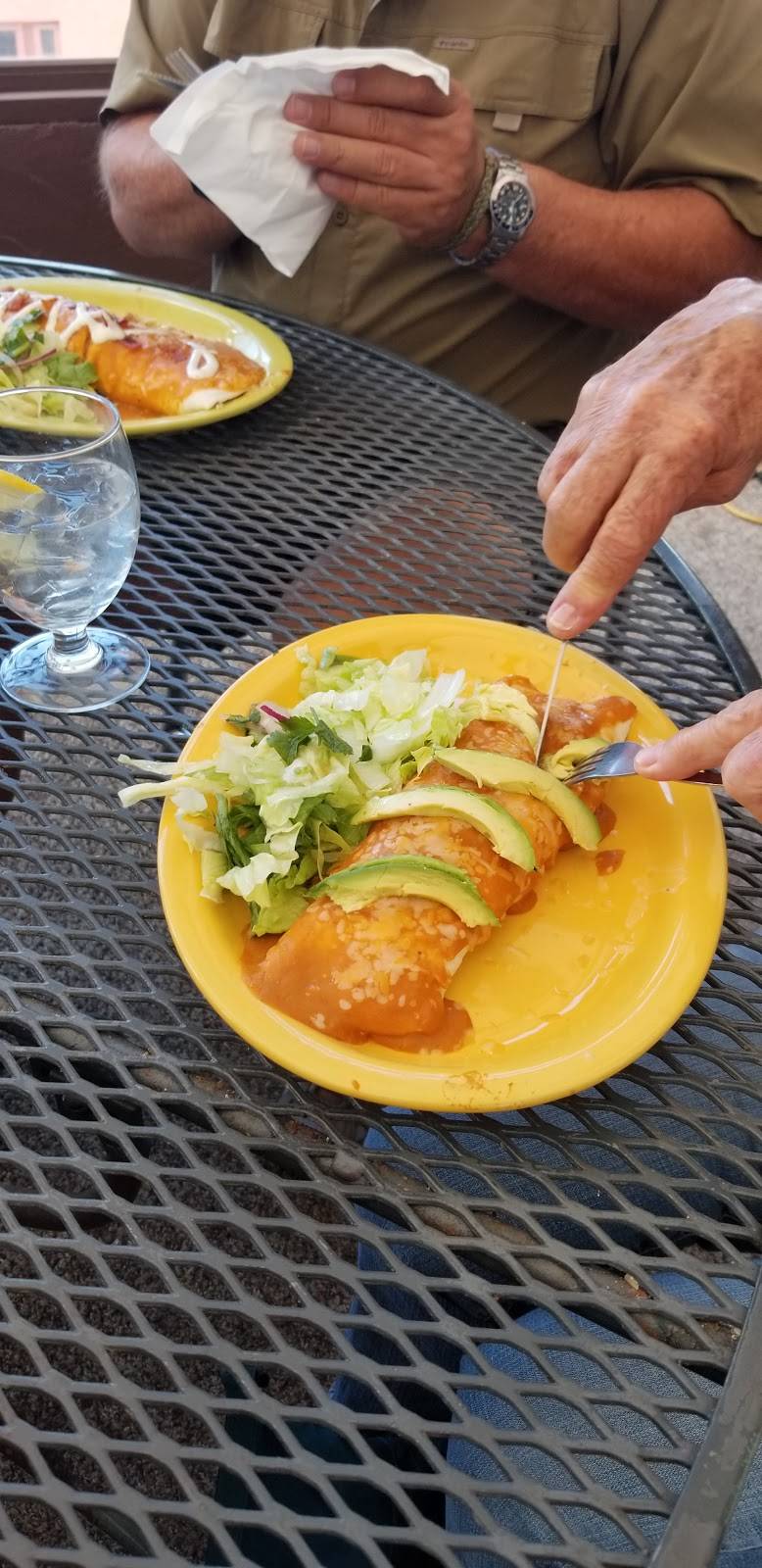 Chelitos Mexican Restaurant | restaurant | 145 E Elkhorn Ave, Estes Park, CO 80517, USA | 9705860886 OR +1 970-586-0886