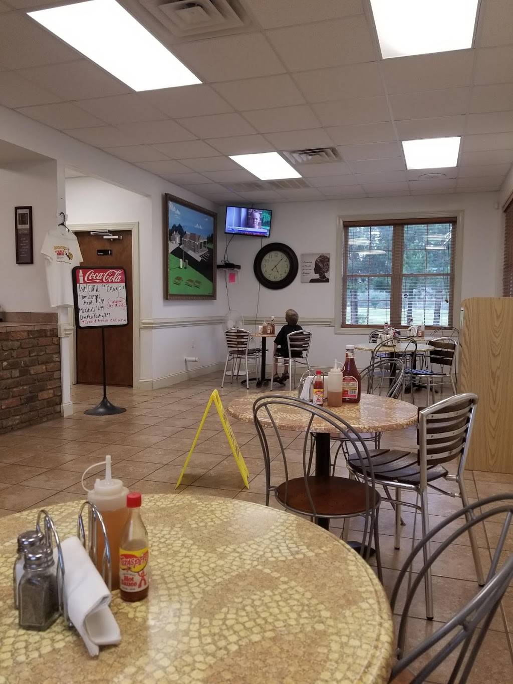 Boogies Turkey BBQ | restaurant | 5008 Elm City Rd S, Elm City, NC 27822, USA | 2522363141 OR +1 252-236-3141