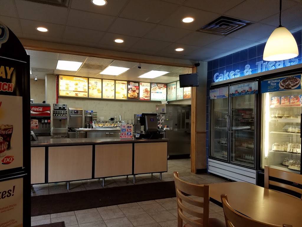 Dairy Queen Grill & Chill | restaurant | 225 Milford St, Clarksburg, WV 26301, USA | 3046239660 OR +1 304-623-9660