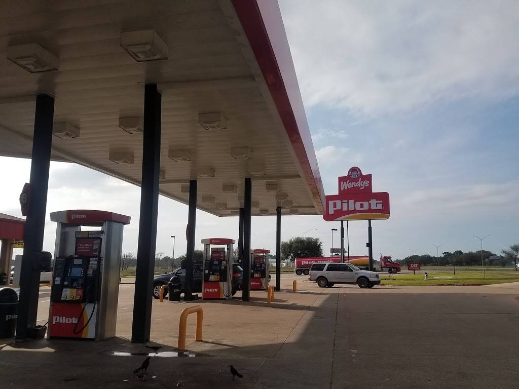 Pilot Travel Center | restaurant | 639 TX-75 N, Huntsville, TX 77320, USA | 9362911125 OR +1 936-291-1125