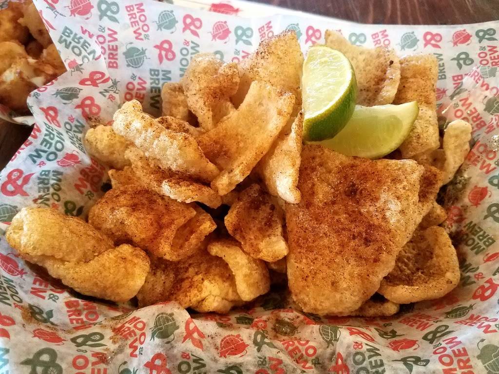 Moo & Brew | restaurant | 1300 Central Ave, Charlotte, NC 28205, USA | 9805854148 OR +1 980-585-4148