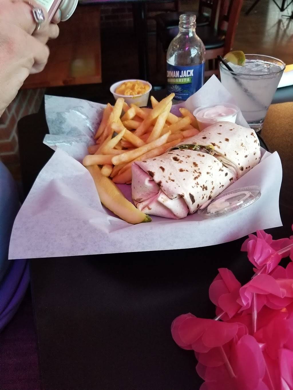 The Sandlot & Right Field Pizza | restaurant | 301 N Main St, Seneca, IL 61360, USA | 8153578600 OR +1 815-357-8600