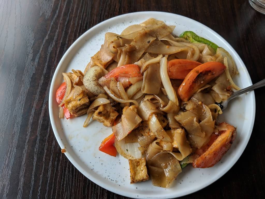 Something Vegan | restaurant | 10000 Riverside Dr, Toluca Lake, CA 91602, USA | 8189803888 OR +1 818-980-3888