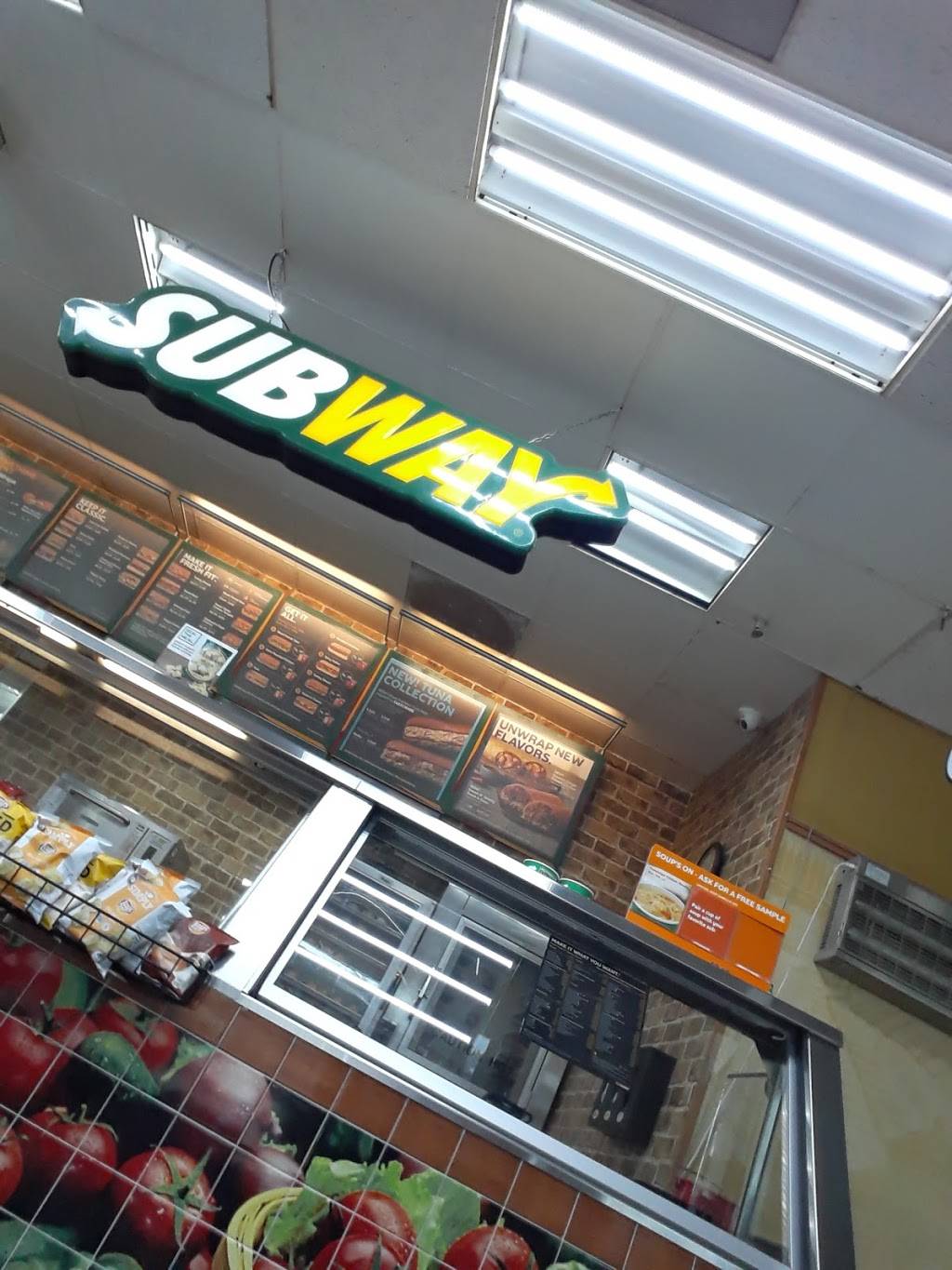 Subway | restaurant | 2121 E Harbor Blvd, Ventura, CA 93001, USA | 8056419195 OR +1 805-641-9195