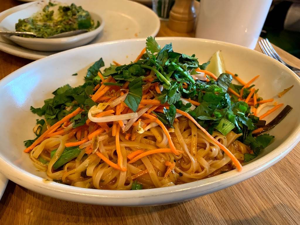 True Food Kitchen | restaurant | The Plaza at Preston Center |, 8383 Preston Center Plaza Suite 100, Dallas, TX 75225, USA | 2143773333 OR +1 214-377-3333