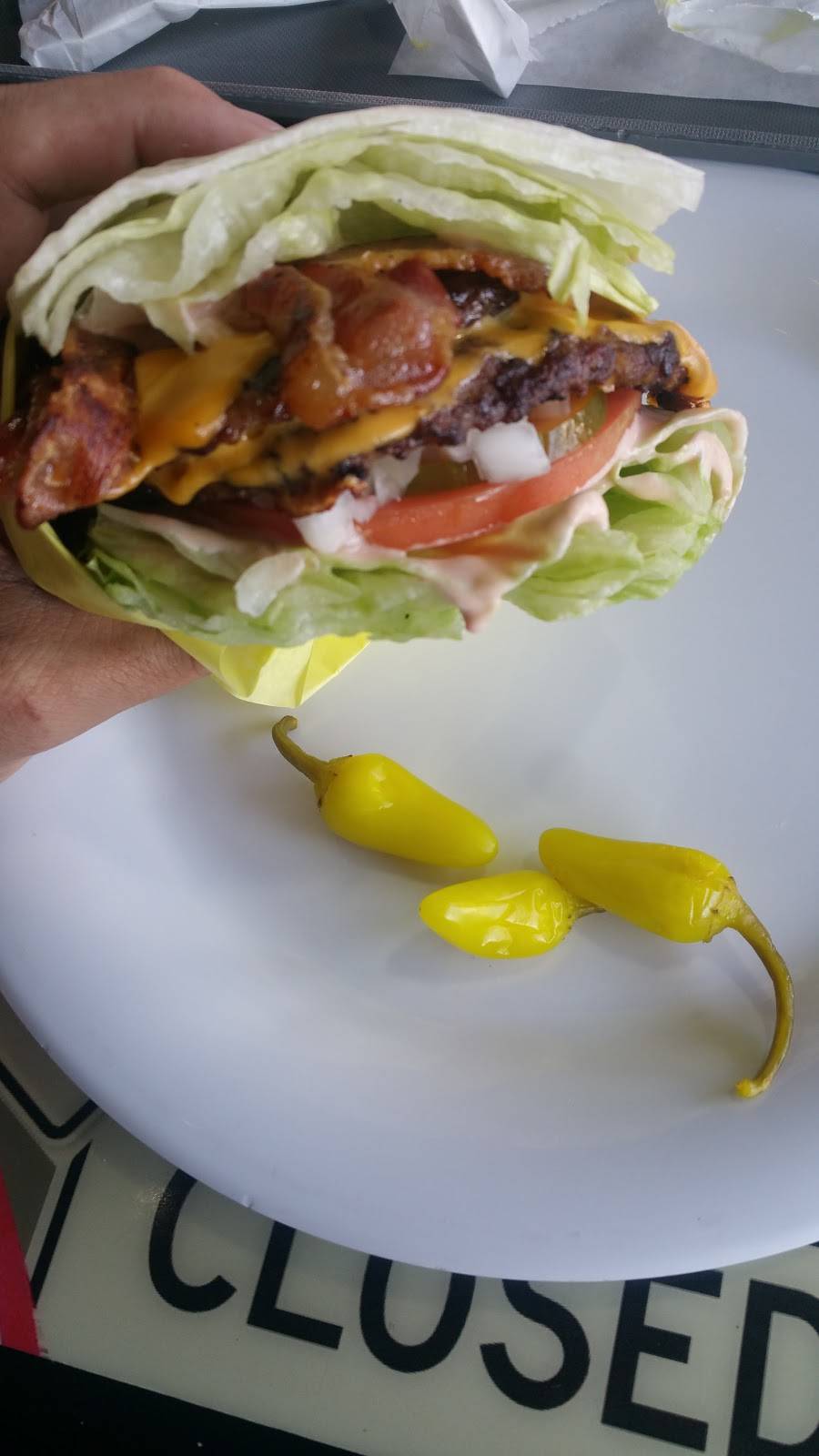 Boulevard Burgers | restaurant | 4401 Florence Ave, Bell, CA 90201, USA | 3237738375 OR +1 323-773-8375