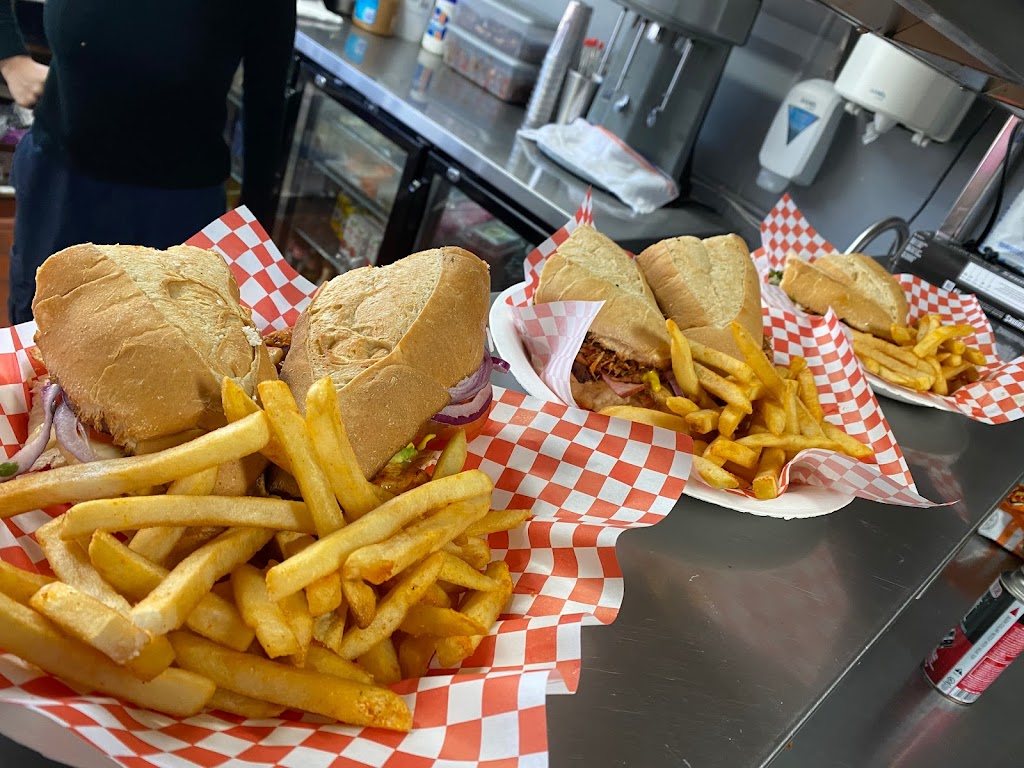 Tavos Tacos N Beer | restaurant | 558 Jamacha Road, El Cajon, CA 92019, USA | 6195930576 OR +1 619-593-0576