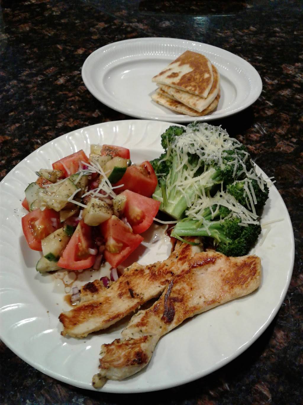 Mt. Clemens Grill | restaurant | 39 N Main St, Mt Clemens, MI 48043, USA | 5864934393 OR +1 586-493-4393