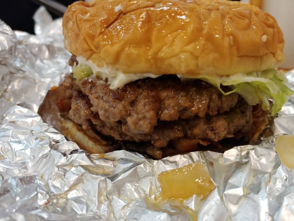 Five Guys | meal takeaway | 1015 Ocean Beach Hwy, Longview, WA 98632, USA | 3604258859 OR +1 360-425-8859
