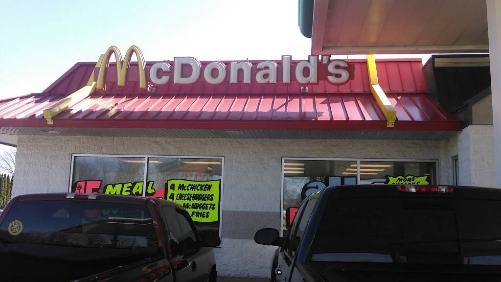 McDonalds | cafe | 1010 E Waterford St, Wakarusa, IN 46573, USA | 5748627962 OR +1 574-862-7962