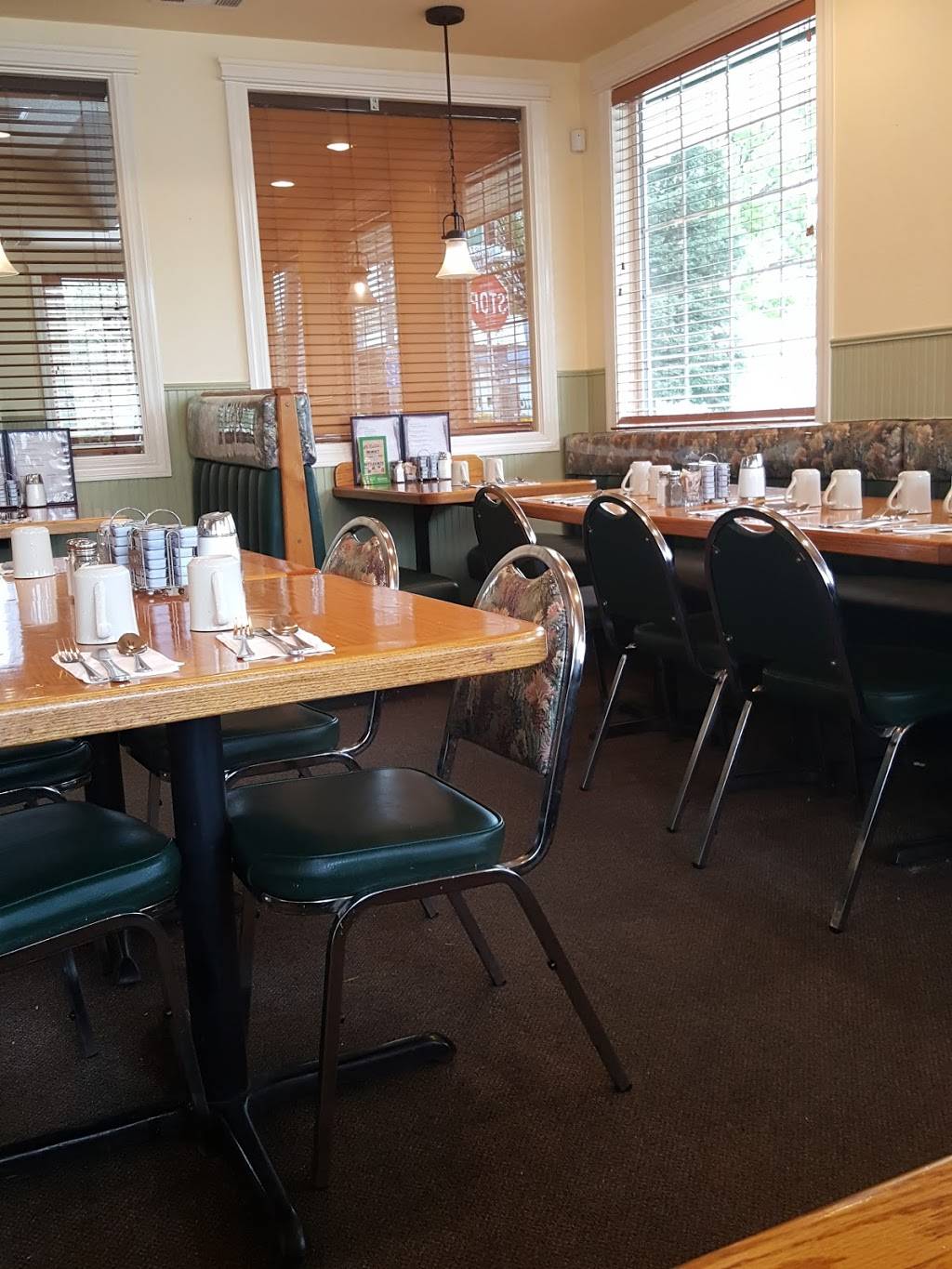 Vittles Family Restaurant | restaurant | 2385 North St, Anderson, CA 96007, USA | 5303781799 OR +1 530-378-1799