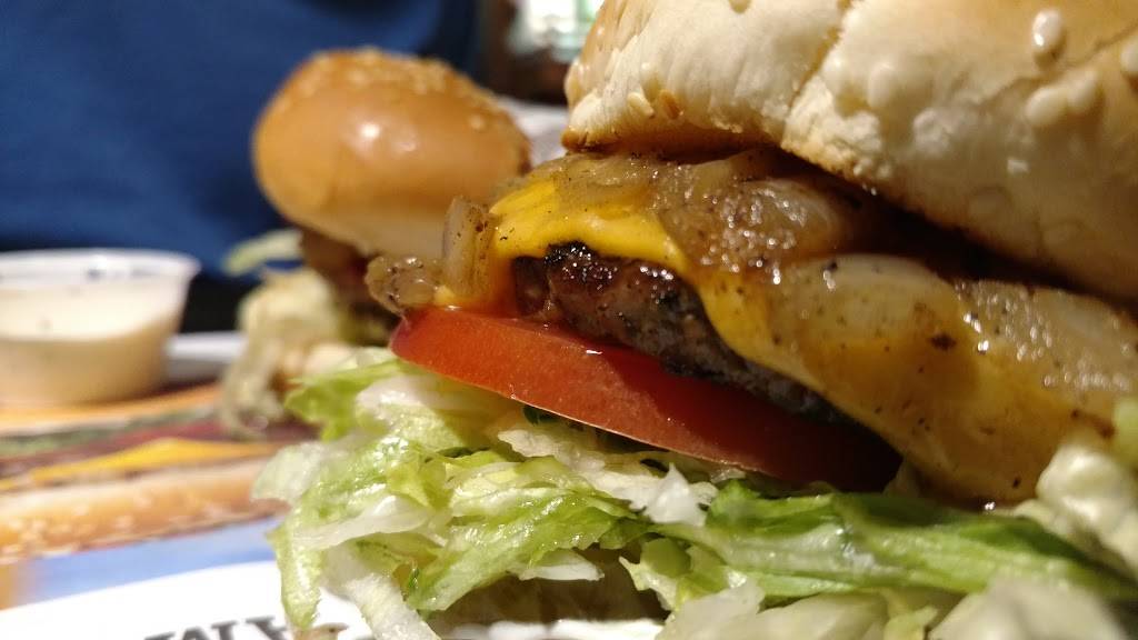 The Habit Burger Grill | restaurant | 12900 SE Kent-Kangley Rd, Kent, WA 98030, USA | 2536305337 OR +1 253-630-5337