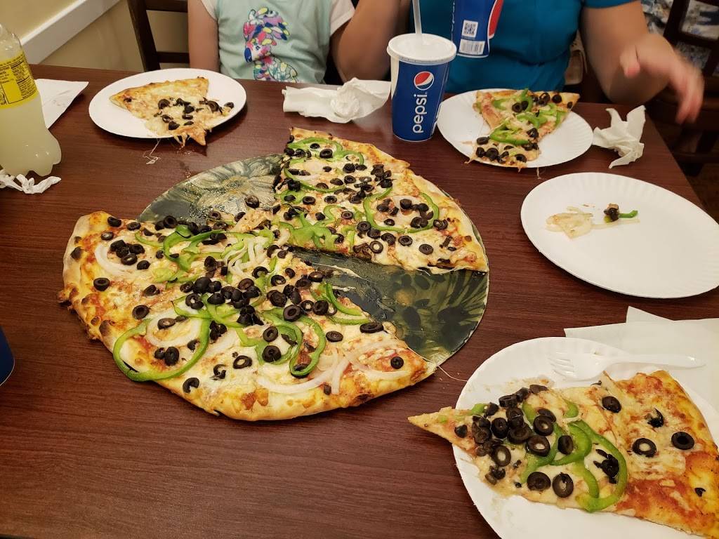 Macks Pizza of Stone Harbor | restaurant | 8301 3rd Ave, Stone Harbor, NJ 08247, USA | 6093686224 OR +1 609-368-6224