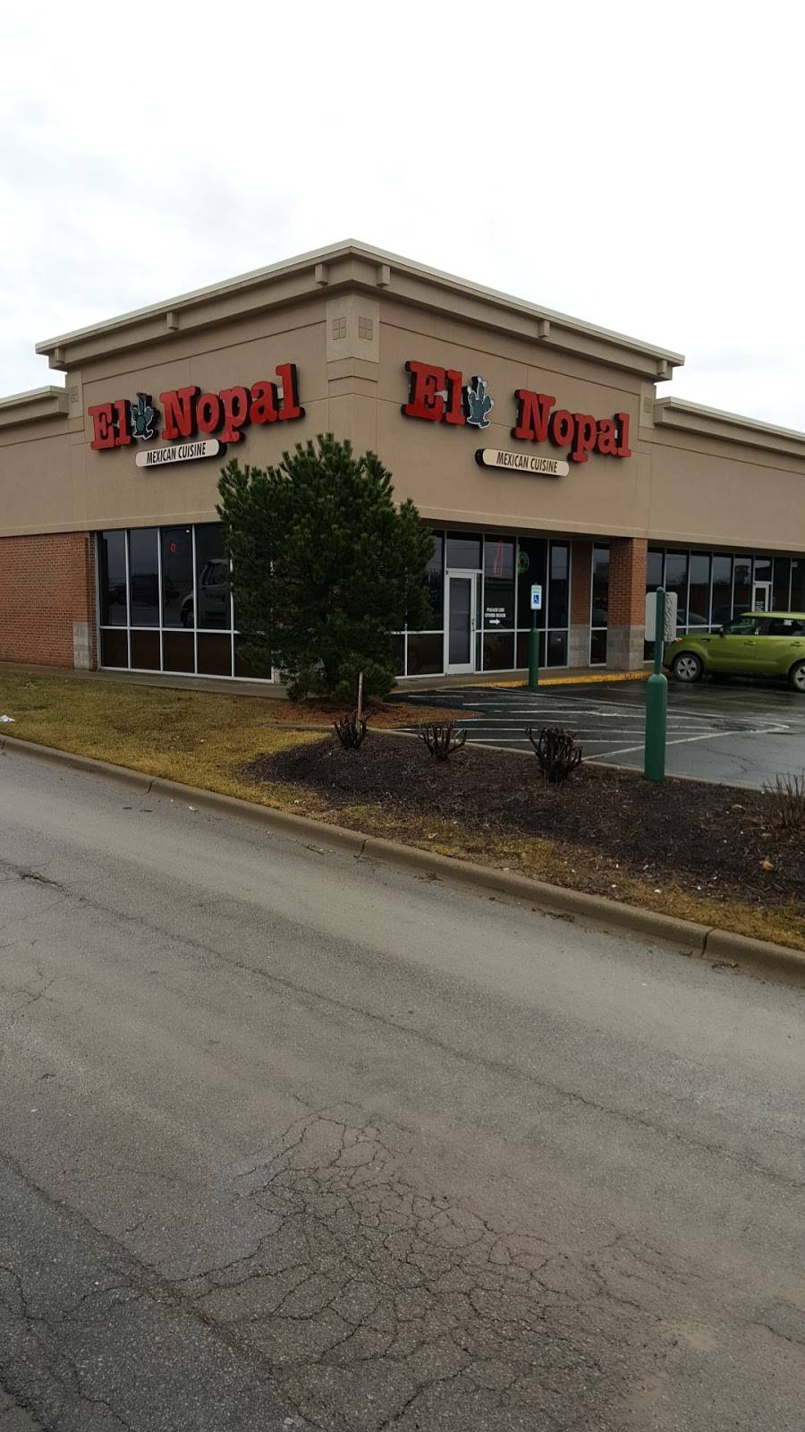 El Nopal | restaurant | 12937 Shelbyville Rd # 105, Louisville, KY 40243, USA | 5022536802 OR +1 502-253-6802