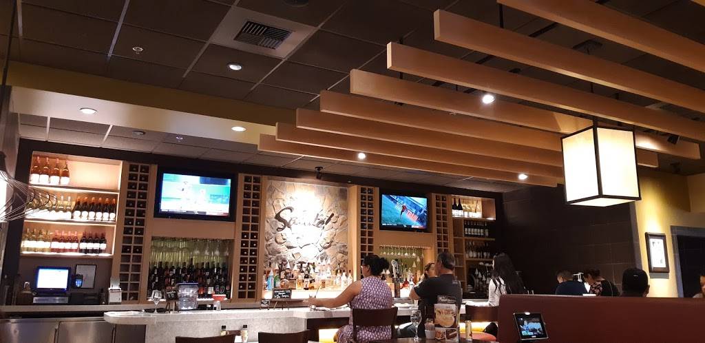 Olive Garden Italian Restaurant | meal takeaway | 3147 SE Military Dr, San Antonio, TX 78223, USA | 2103330951 OR +1 210-333-0951