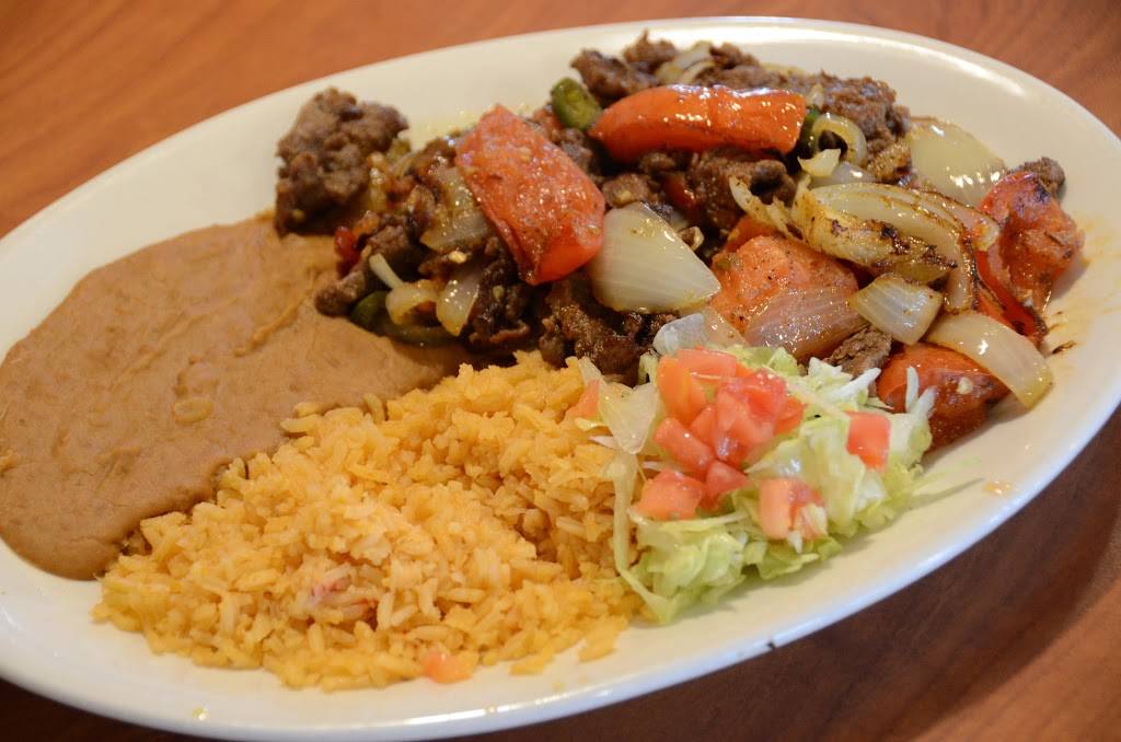 Lobos Place | restaurant | 1305 Wisconsin Ave, Grafton, WI 53024, USA | 2624218629 OR +1 262-421-8629