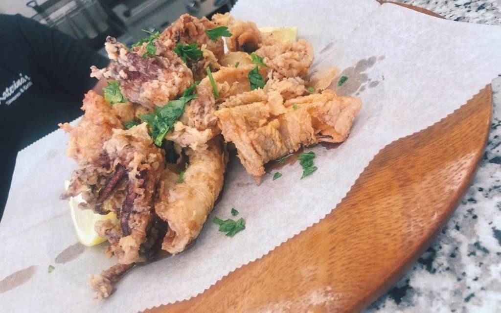 Katerina’s Taverna & Grill | restaurant | 619 N Pinellas Ave, Tarpon Springs, FL 34689, USA | 7279354246 OR +1 727-935-4246