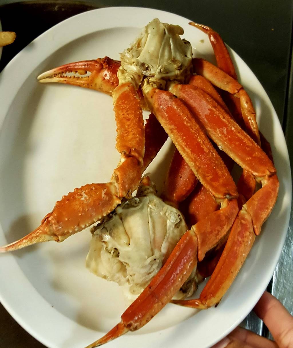 Olympika Bar & Grill | restaurant | 127 N Belt E, Swansea, IL 62226, USA | 6184161656 OR +1 618-416-1656