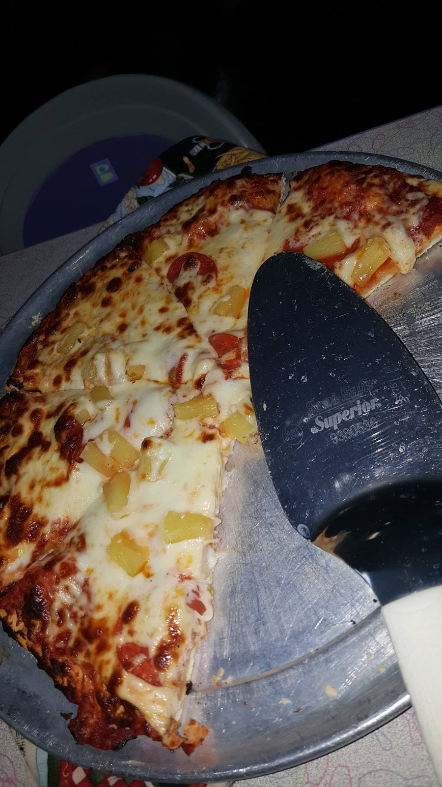 Creamery Pizza & Ice Cream | restaurant | 407 S Mill St, Rushford, MN 55971, USA | 5078647214 OR +1 507-864-7214