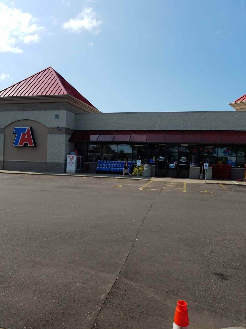 TA Janesville | restaurant | 3222 Humes Rd, Janesville, WI 53546, USA | 6087528700 OR +1 608-752-8700