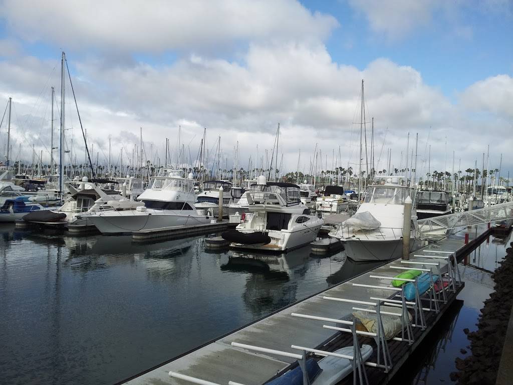 Marina Shores | shopping mall | 6500-6670 Pacific Coast Hwy, Long Beach, CA 90803, USA | 2135532200 OR +1 213-553-2200