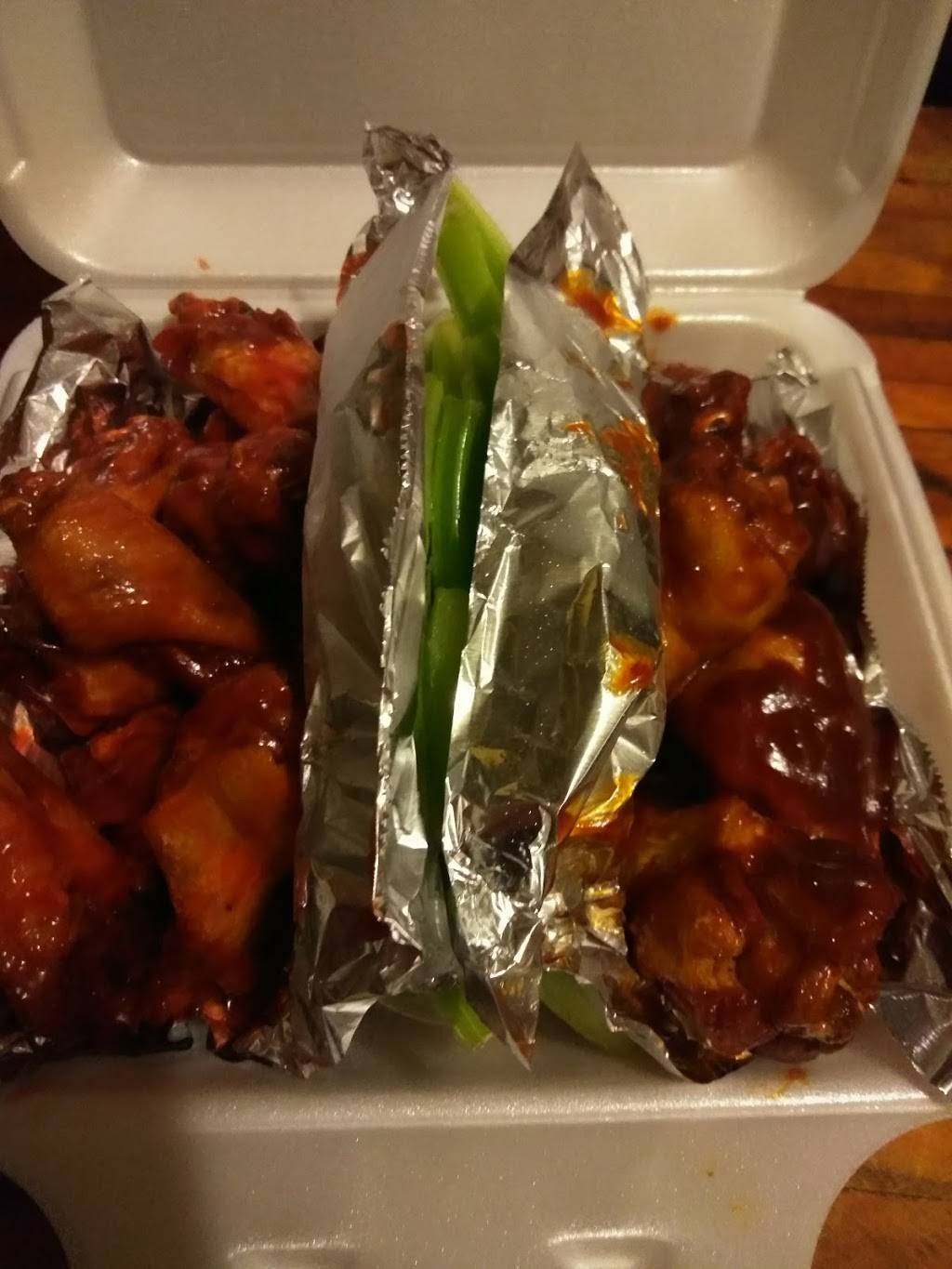 Specialty Wings | restaurant | 2280 Fillmore Ave, Buffalo, NY 14214, USA | 7162479464 OR +1 716-247-9464