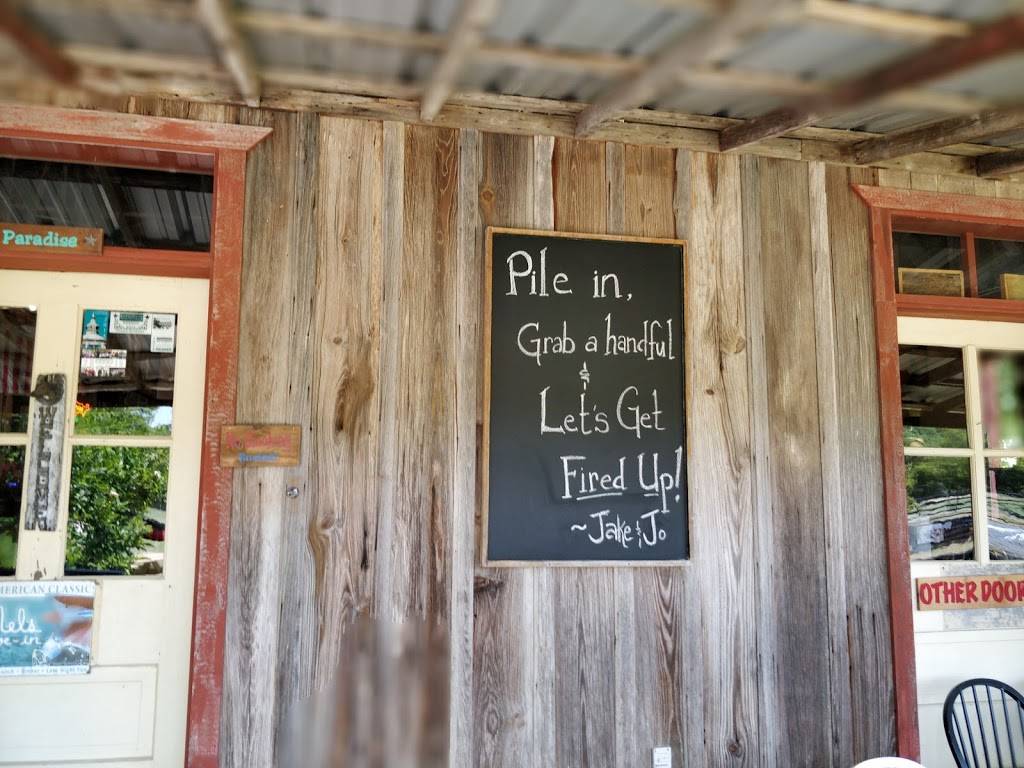 Black Board Bar B Q | restaurant | 1123 Sisterdale Rd, Boerne, TX 78006, USA | 8303246858 OR +1 830-324-6858