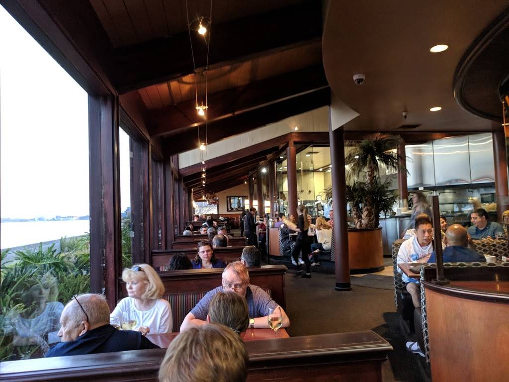 Elephant Bar | restaurant | 1600 Old Bayshore Hwy, Burlingame, CA 94010, USA | 6502599585 OR +1 650-259-9585