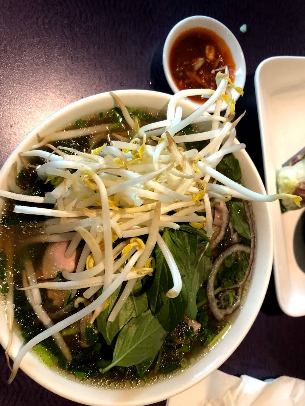 Pho Palace 2 Noodles & Grill | restaurant | 3300 E Broad St #136, Mansfield, TX 76063, USA | 8174050108 OR +1 817-405-0108