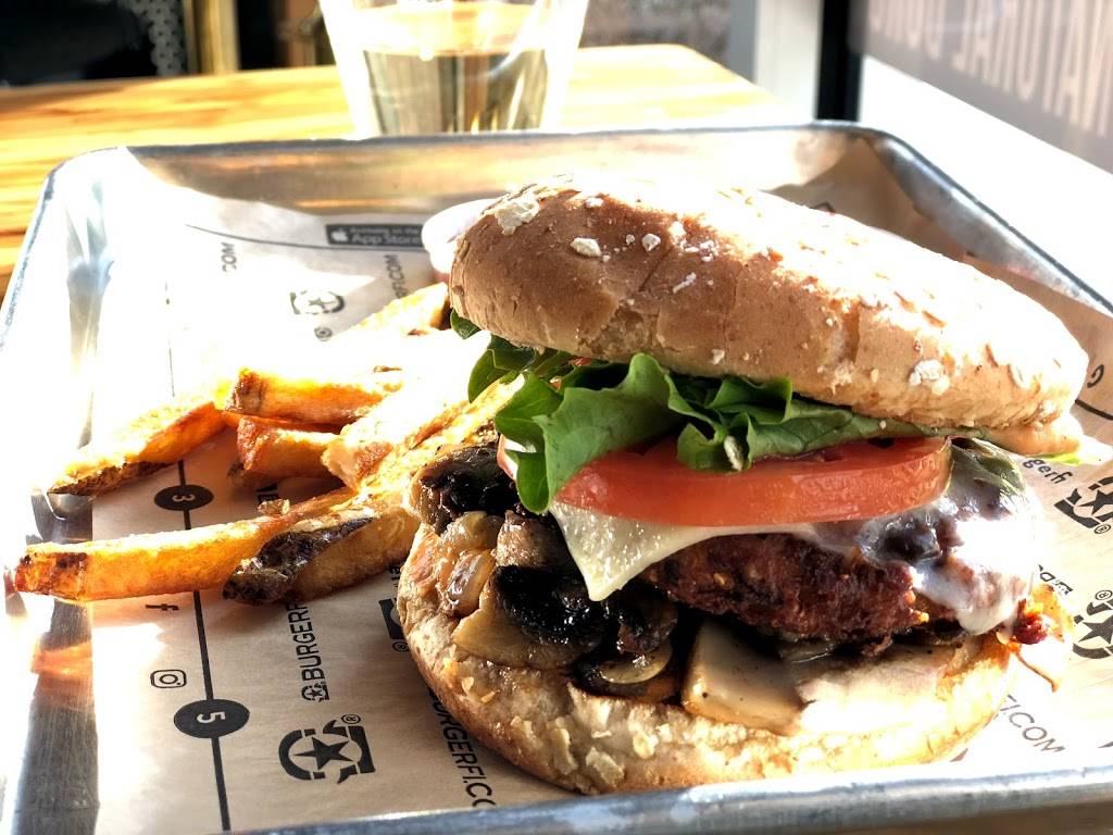 BurgerFi | restaurant | 765 W Osceola Pkwy, Kissimmee, FL 34741, USA | 4079335557 OR +1 407-933-5557