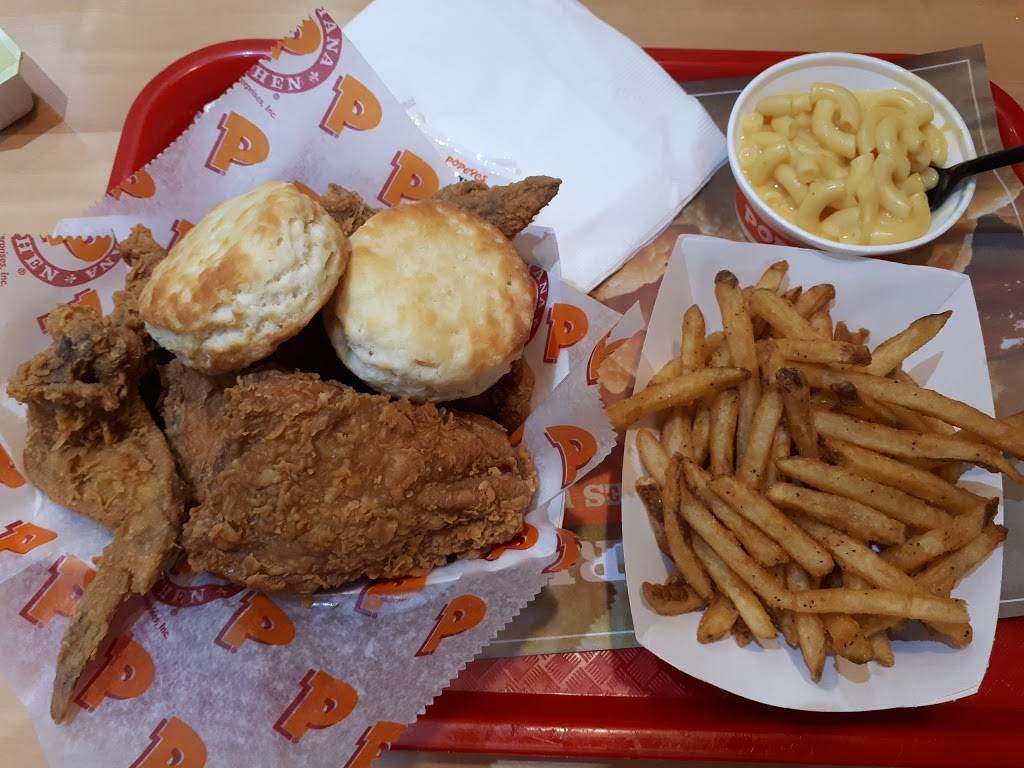 Popeyes | restaurant | 9960 Dufferin St #14, Maple, ON L6A 1S2, Canada | 9054179391 OR +1 905-417-9391