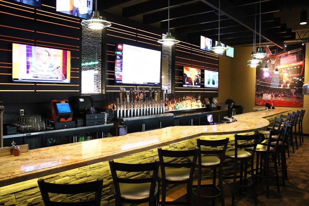 Klavons Pizzeria & Pub | meal takeaway | 1361 Old McDevitt Avenue, Jackson, MI 49203, USA | 5177828800 OR +1 517-782-8800