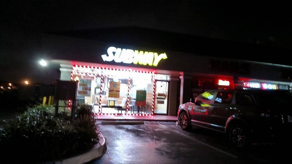 Subway Restaurants | restaurant | 1050 W Sample Rd, Pompano Beach, FL 33064, USA | 9547854405 OR +1 954-785-4405