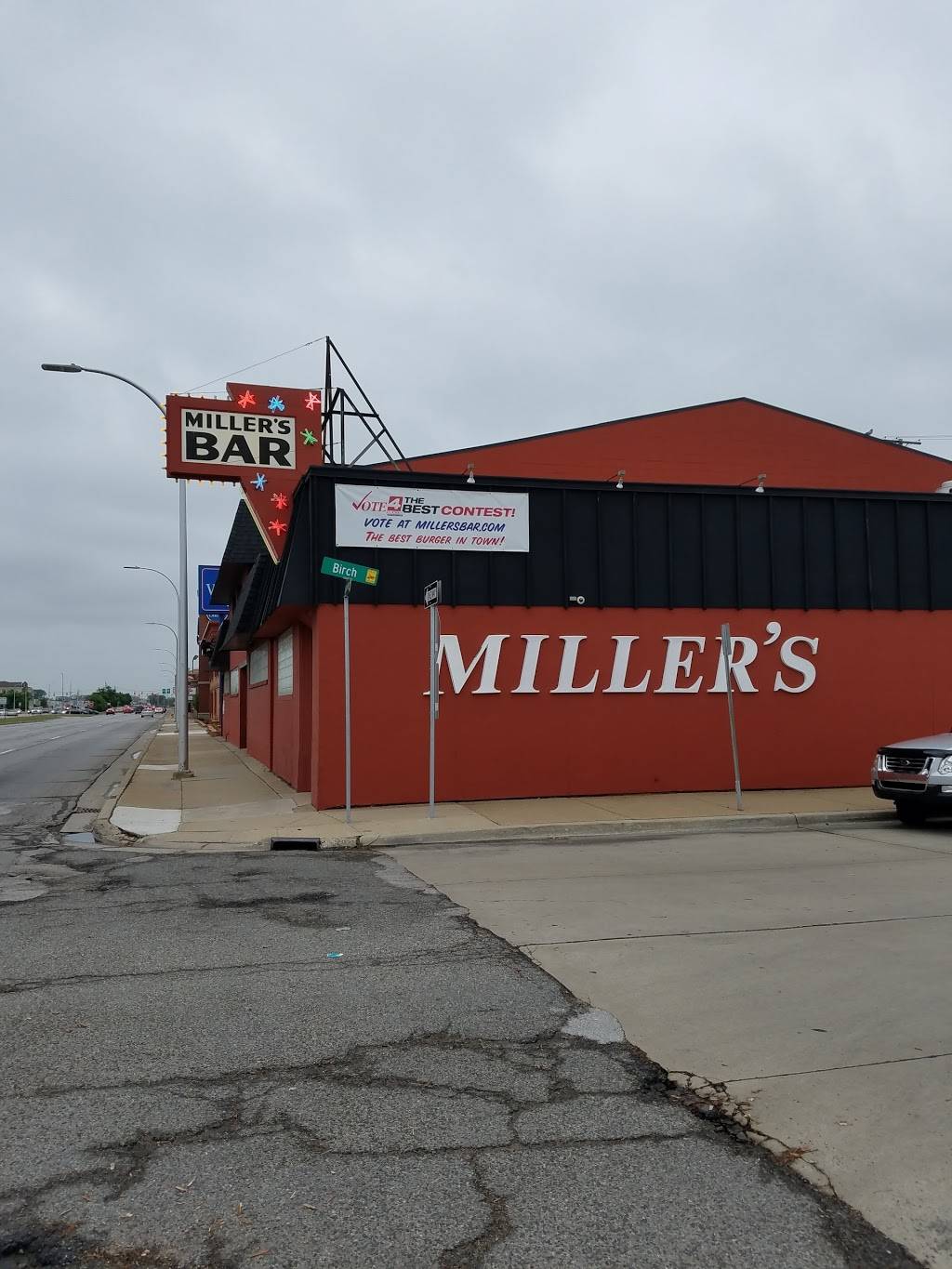 Millers Bar | restaurant | 23700 Michigan Ave, Dearborn, MI 48124, USA | 3135652577 OR +1 313-565-2577