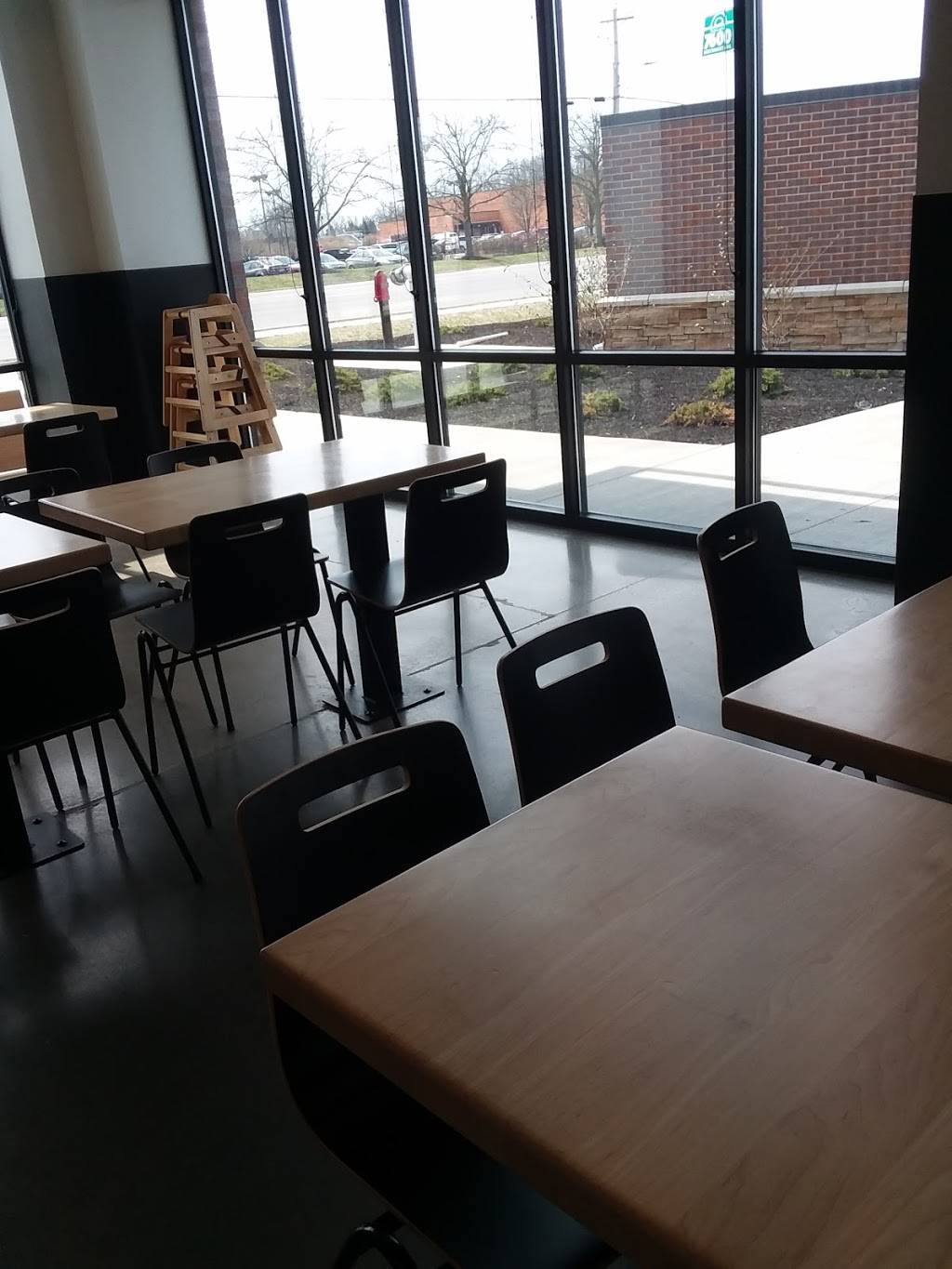 Chipotle Mexican Grill | restaurant | 7630 Beechmont Ave, Anderson Township, OH 45255, USA | 5132310157 OR +1 513-231-0157