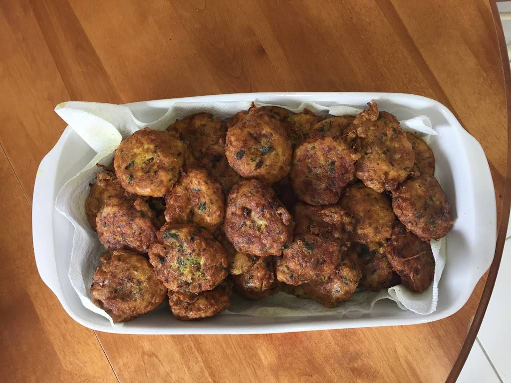 Delray Cafe and Restaurant | restaurant | The Big Apple Shopping Bazaar, 5283 W Atlantic Ave, Delray Beach, FL 33484, USA | 5612707772 OR +1 561-270-7772