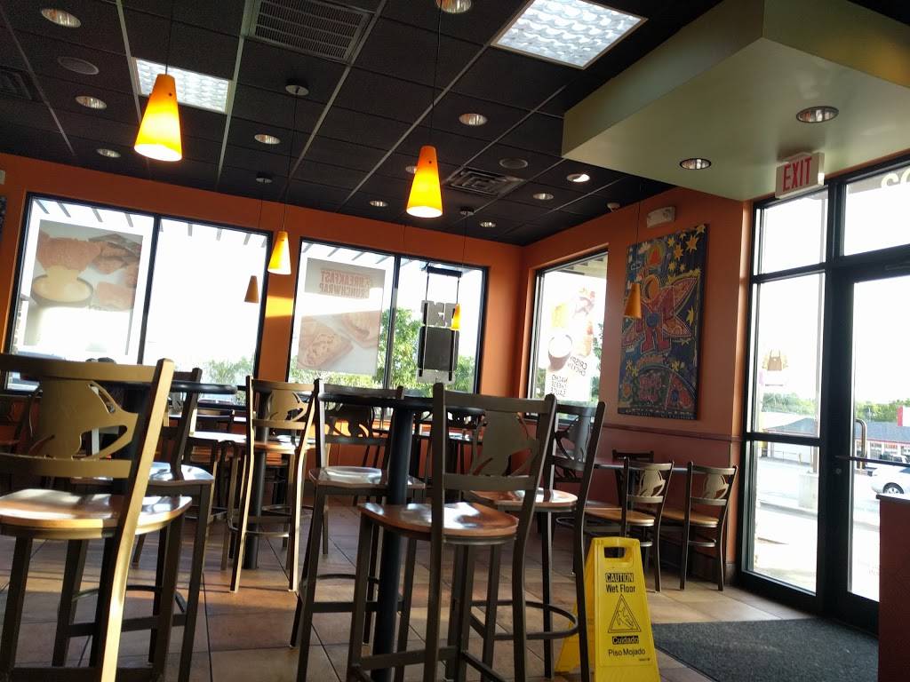 Taco Bell | meal takeaway | 502 S Garland Ave, Garland, TX 75040, USA | 9724945062 OR +1 972-494-5062