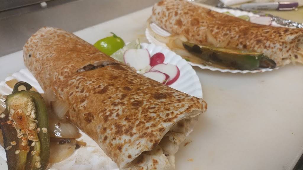 Tacos Expressz Chema | restaurant | 1640 E University Ave, Des Moines, IA 50316, USA | 5157780378 OR +1 515-778-0378